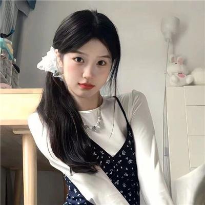 两个人一双手